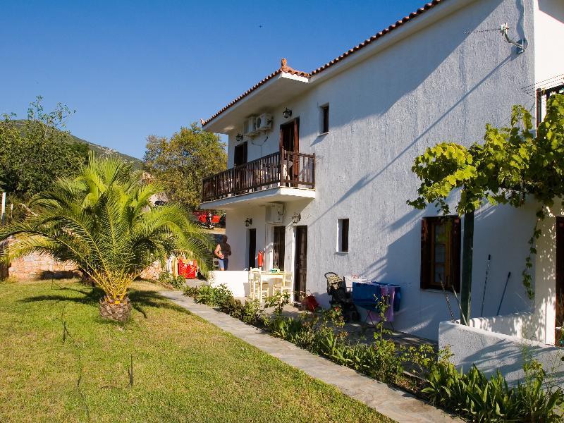 Ageri Studios Stafylos Exterior photo